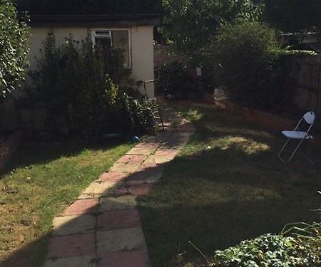 St Mildreds Bed & Breakfast London Exterior photo